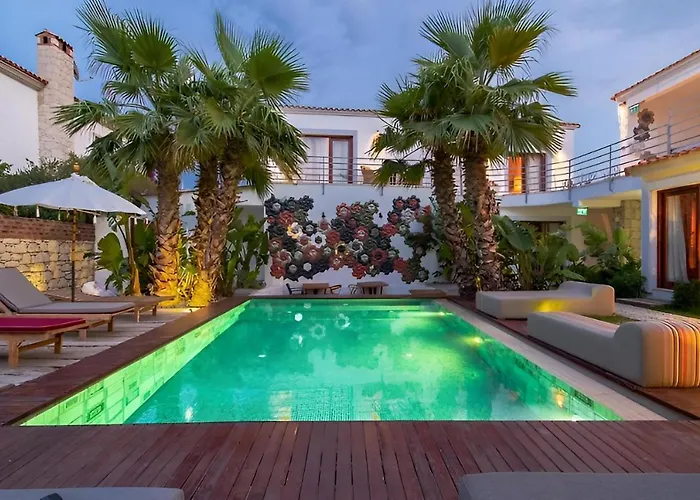777 Adults Only Oda ve Kahvaltı 3*