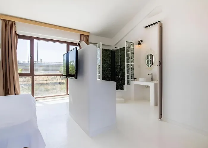 B&B 777 Adults Only 3*